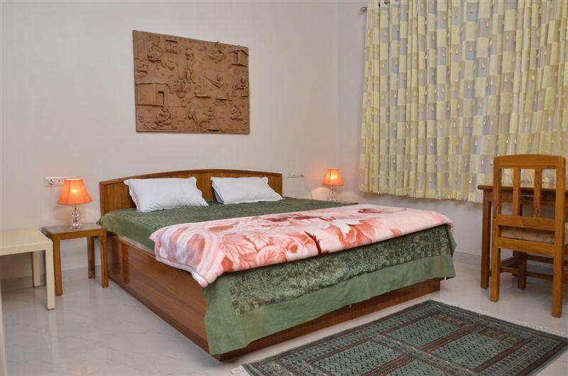 Bed and Breakfast The Royale Country Retreat à Udaipur Extérieur photo